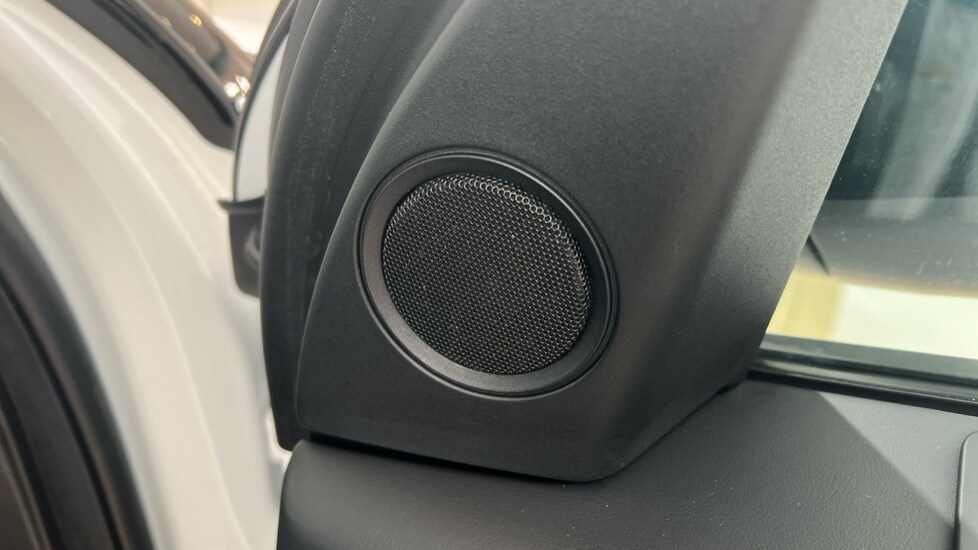 Used Land Rover Discovery Sport 2021 for sale - 76146111: Photo 72