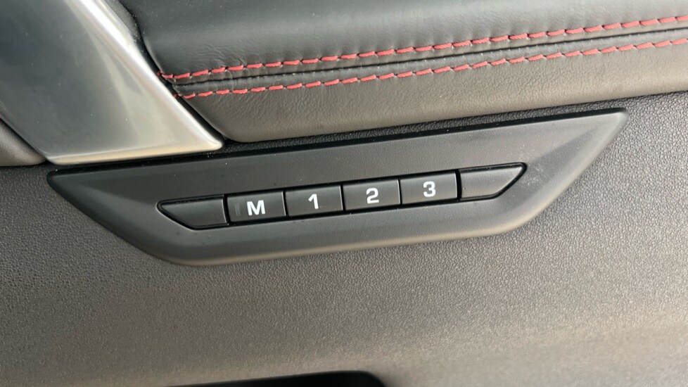 Used Land Rover Discovery Sport 2021 for sale - 76146111: Photo 74