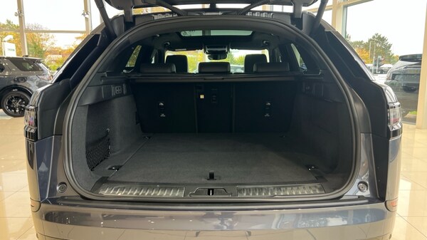 Used Land Rover Range Rover Velar 2023 for sale - 76244592: Photo 10