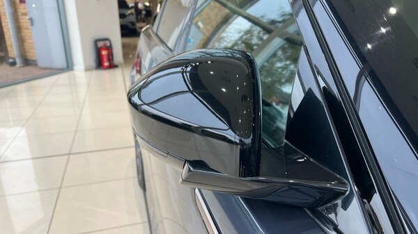 Used Land Rover Range Rover Velar 2023 for sale - 76244592: Photo 40