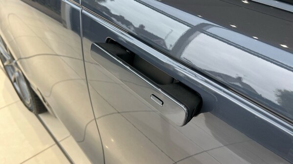 Used Land Rover Range Rover Velar 2023 for sale - 76244592: Photo 42