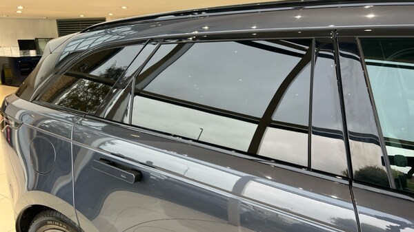 Used Land Rover Range Rover Velar 2023 for sale - 76244592: Photo 43