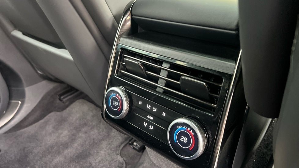 Used Land Rover Range Rover Sport 2024 for sale - 76452107: Photo 18