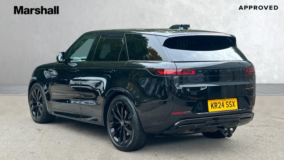 Used Land Rover Range Rover Sport 2024 for sale - 76452107: Photo 2