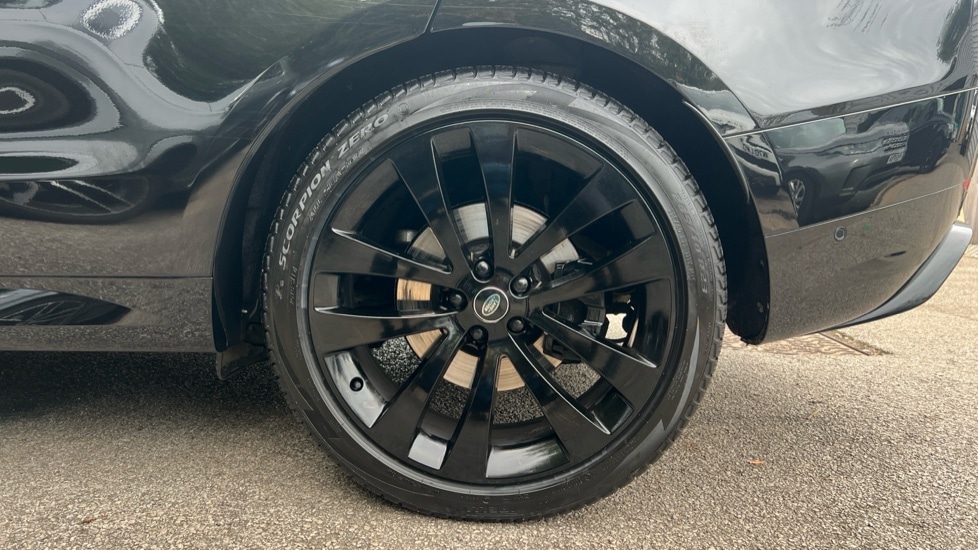 Used Land Rover Range Rover Sport 2024 for sale - 76452107: Photo 33