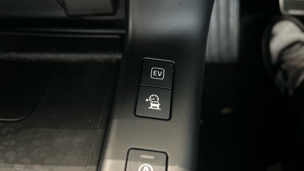 Used Jaguar E-Pace 2023 for sale - 76168659: Photo 62
