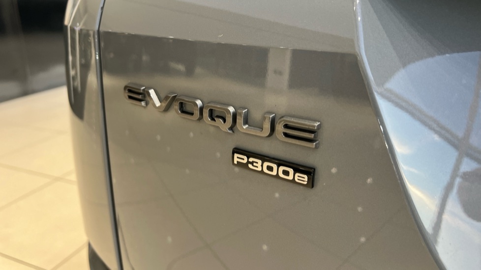 Used Land Rover Range Rover Evoque 2021 for sale - 77052676: Photo 46