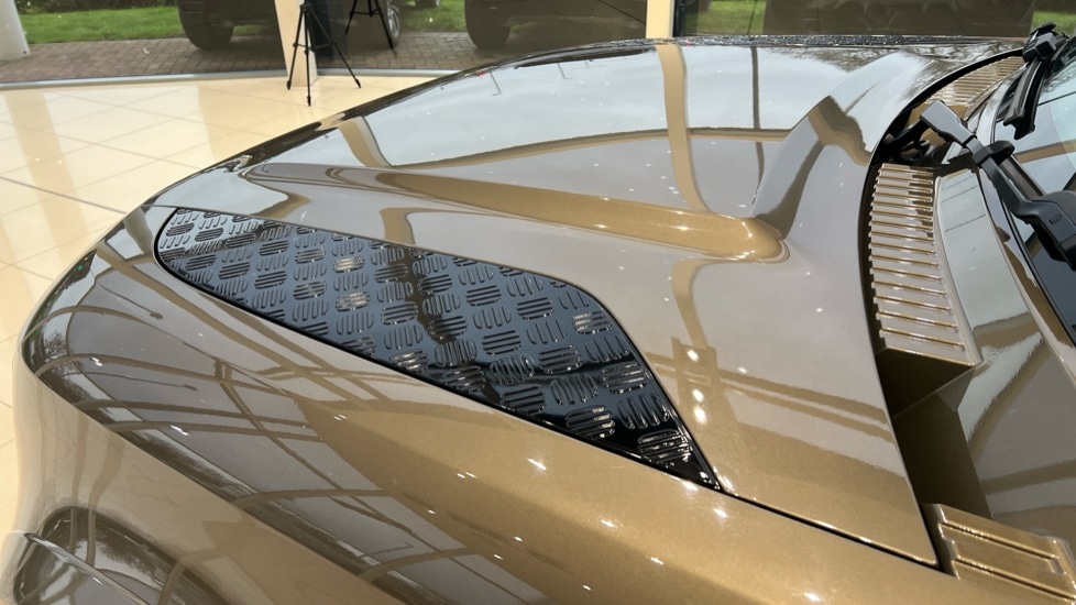 Used Land Rover Defender 2022 for sale - 76788325: Photo 24