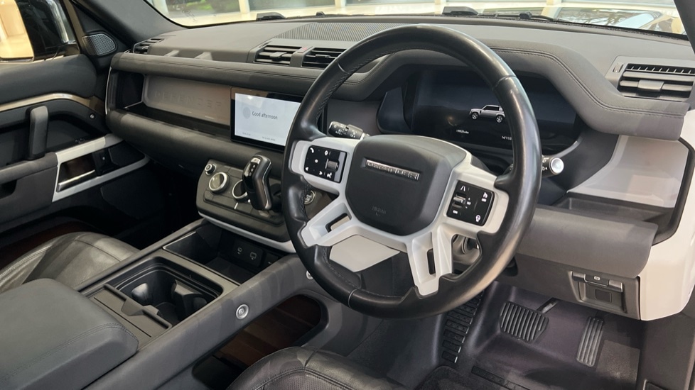 Used Land Rover Defender 2022 for sale - 76788325: Photo 28