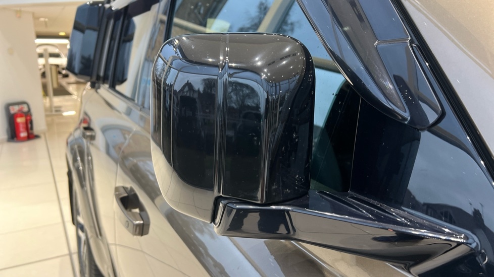 Used Land Rover Defender 2022 for sale - 76788325: Photo 42