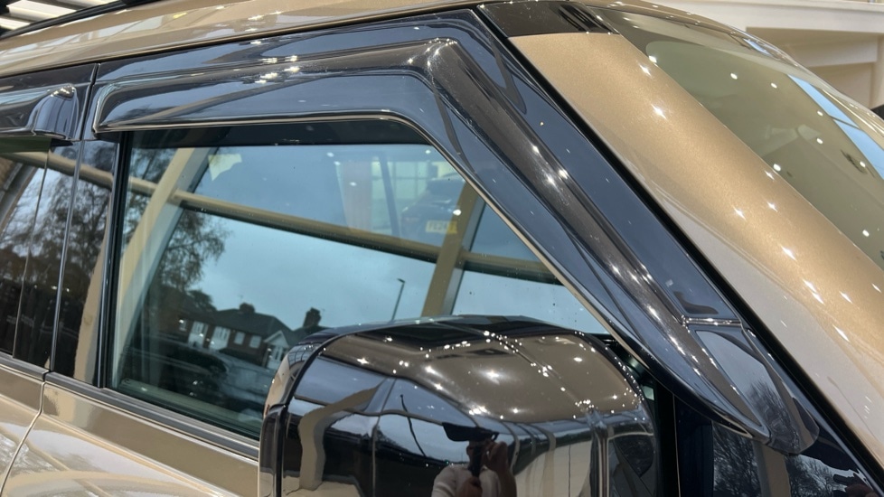 Used Land Rover Defender 2022 for sale - 76788325: Photo 45