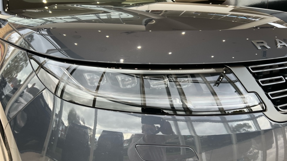 Used Land Rover Range Rover Sport 2024 for sale - 76321827: Photo 17