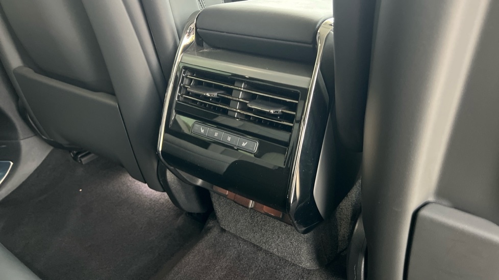 Used Land Rover Range Rover Sport 2024 for sale - 76321827: Photo 18