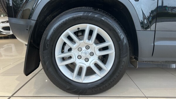 Used Land Rover Defender 2024 for sale - 76007902: Photo 32
