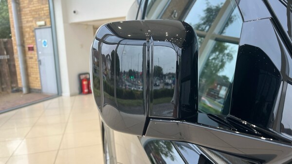 Used Land Rover Defender 2024 for sale - 76007902: Photo 39
