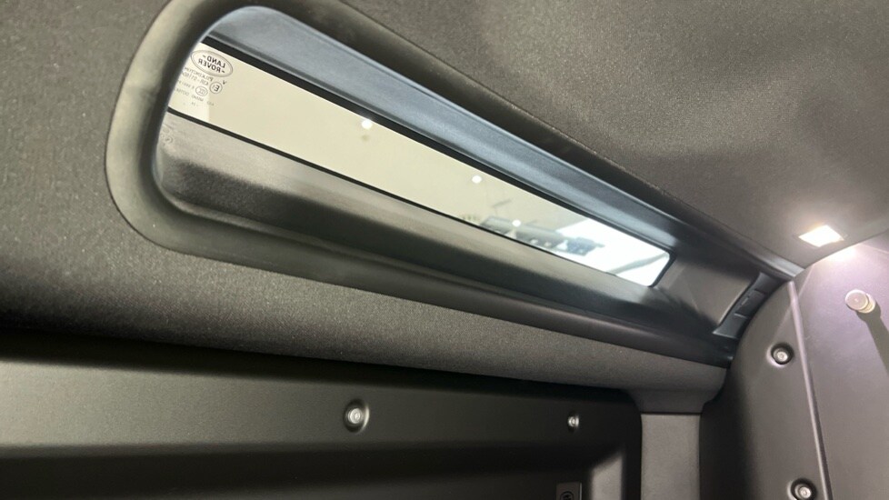 Used Land Rover Defender 2024 for sale - 76007902: Photo 75