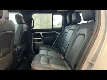 Used Land Rover Defender 2023 for sale - 75077386: Photo