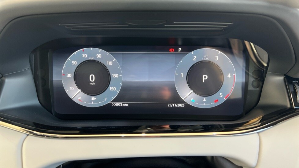 Used Land Rover Range Rover Evoque 2025 for sale - 76826823: Photo 16