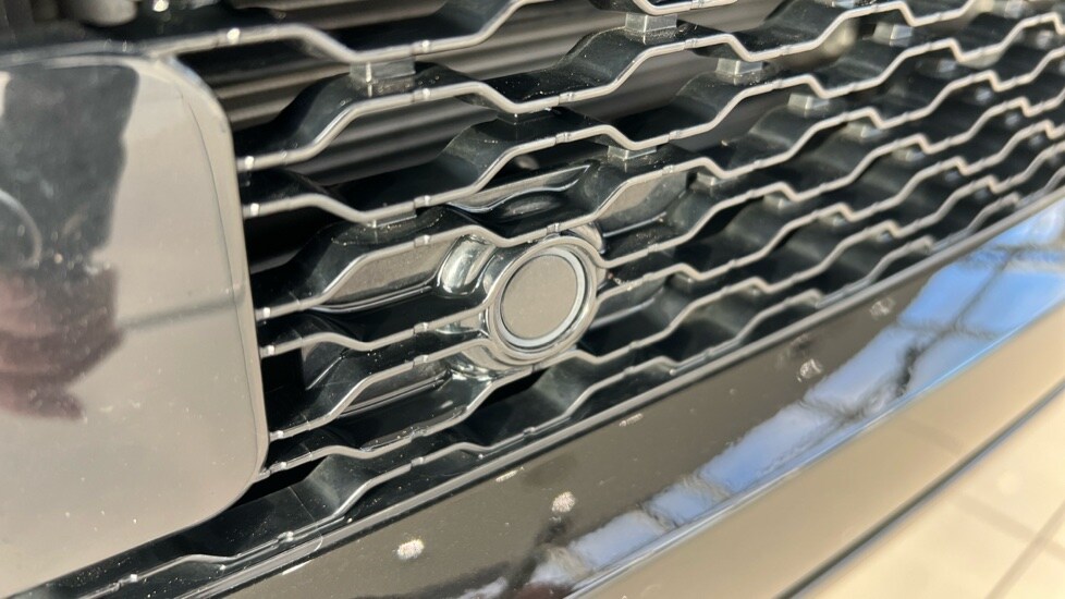 Used Land Rover Range Rover Evoque 2025 for sale - 76826823: Photo 37