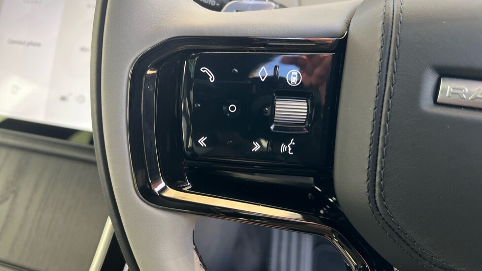 Used Land Rover Range Rover Evoque 2025 for sale - 76826823: Photo 70