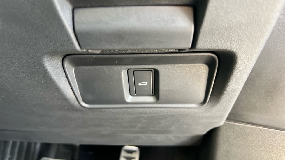 Used Land Rover Range Rover Evoque 2025 for sale - 76826823: Photo 77