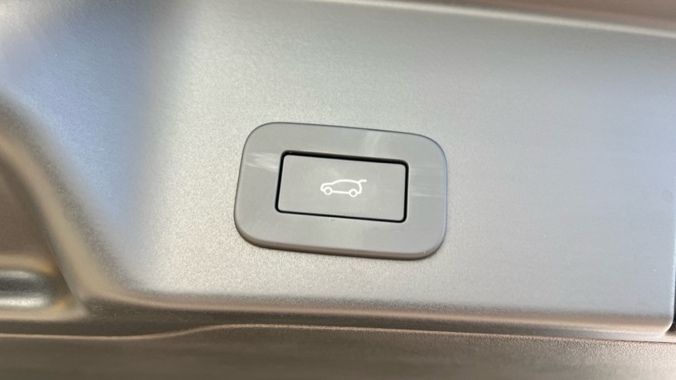 Used Land Rover Range Rover Evoque 2025 for sale - 76826823: Photo 90