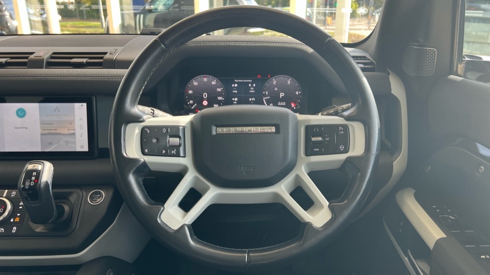 Used Land Rover Defender 2022 for sale - 76146085: Photo 15