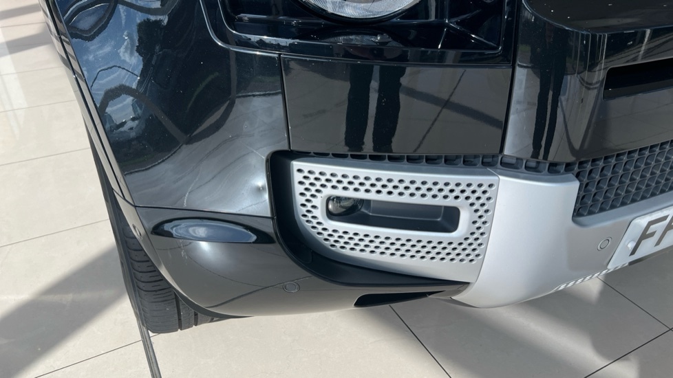 Used Land Rover Defender 2022 for sale - 76146085: Photo 39