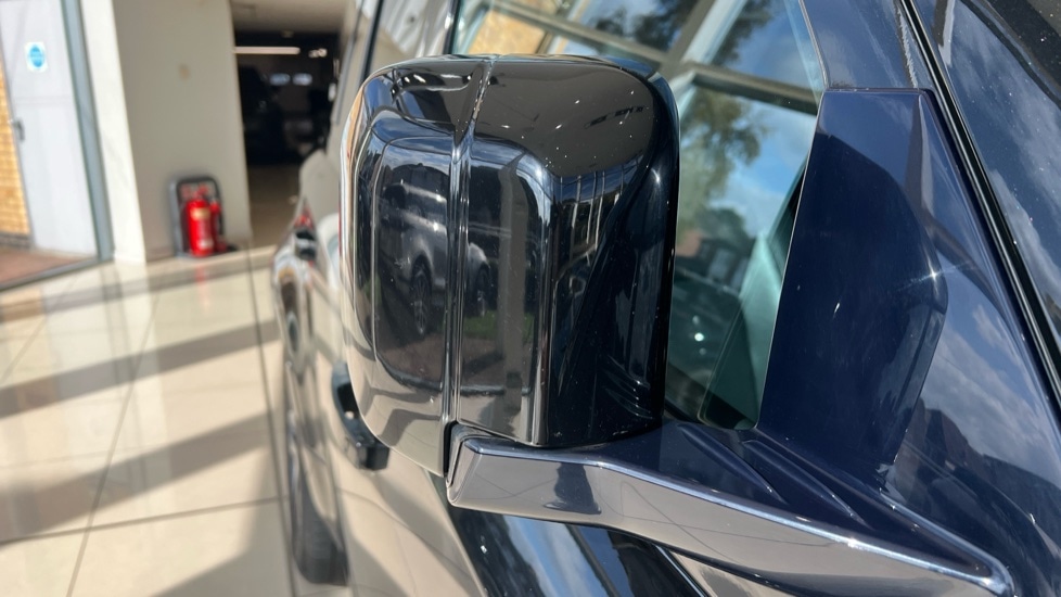 Used Land Rover Defender 2022 for sale - 76146085: Photo 41