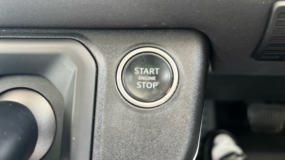 Used Land Rover Defender 2022 for sale - 76146085: Photo 60
