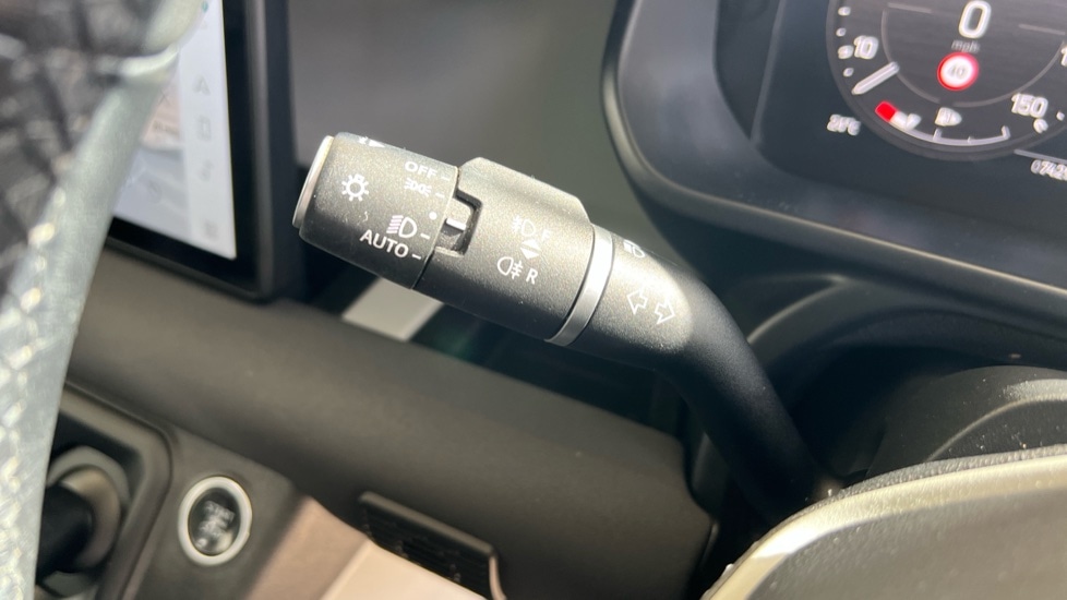 Used Land Rover Defender 2022 for sale - 76146085: Photo 67