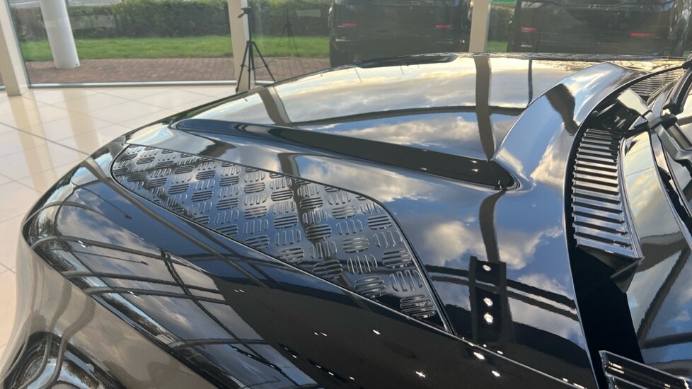 Used Land Rover Defender 2025 for sale - 76384340: Photo 24