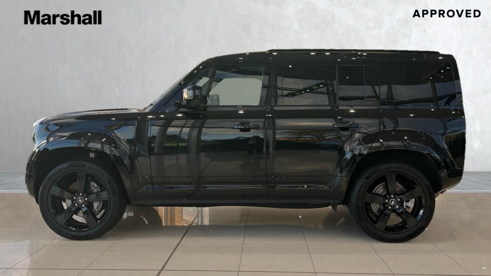 Used Land Rover Defender 2025 for sale - 76384340: Photo 26