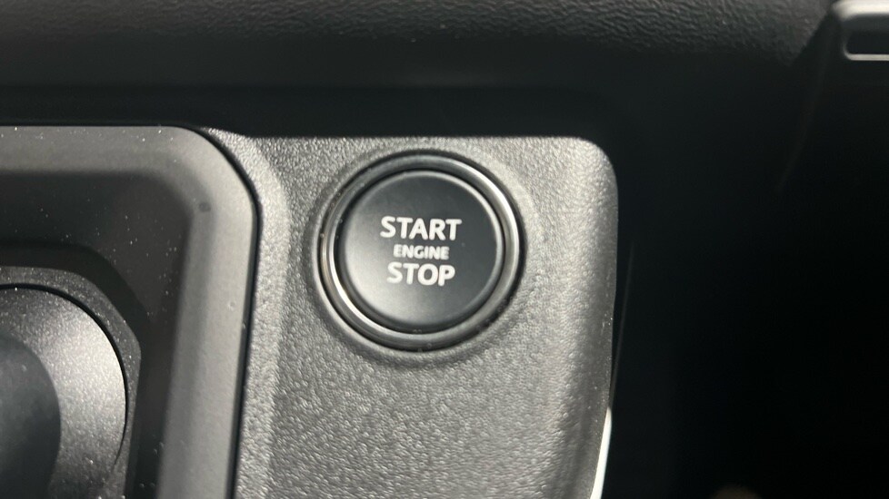 Used Land Rover Defender 2025 for sale - 76384340: Photo 59