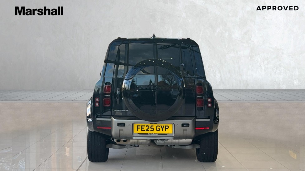 Used Land Rover Defender 2025 for sale - 76384340: Photo 6