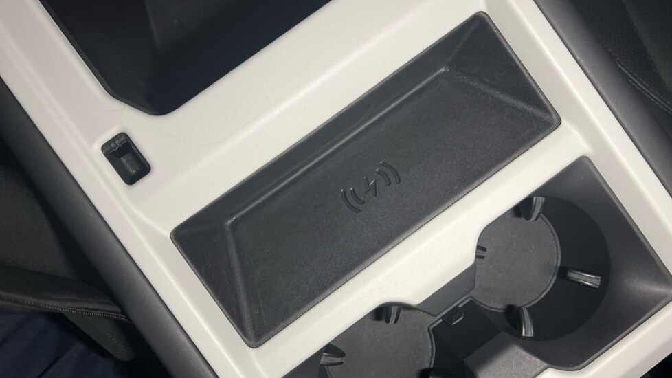 Used Land Rover Defender 2025 for sale - 76384340: Photo 63