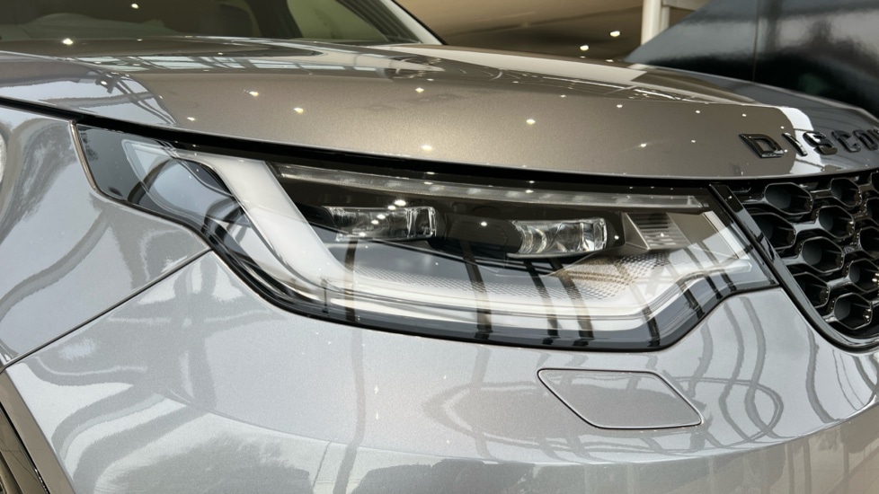 Used Land Rover Discovery 2024 for sale - 76575187: Photo 17