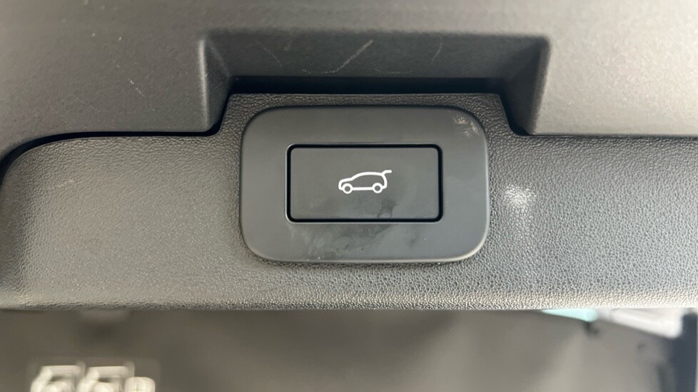 Used Land Rover Discovery 2024 for sale - 76575187: Photo 88