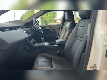 Used Land Rover Range Rover Evoque 2022 for sale - 75451530: Photo