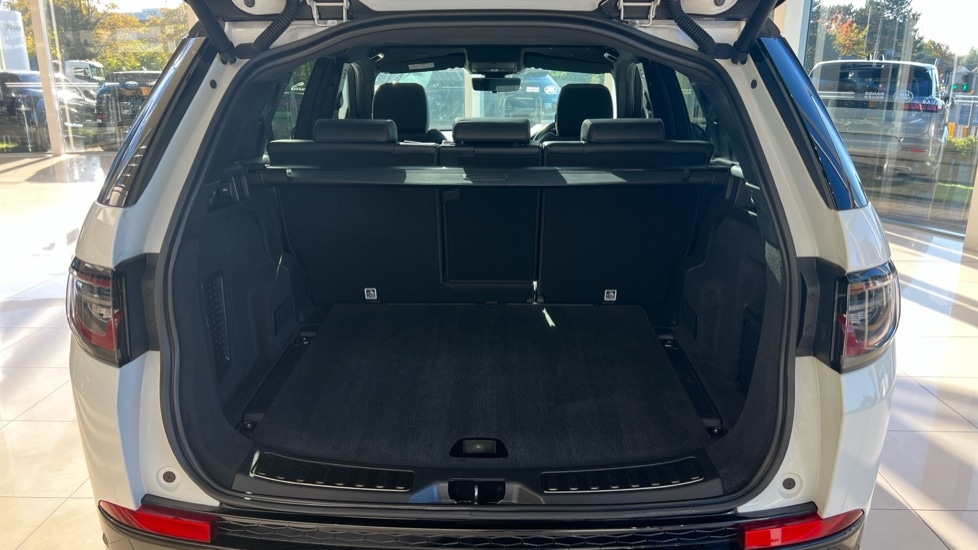 Used Land Rover Discovery Sport 2021 for sale - 77042728: Photo 10