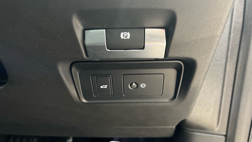 Used Land Rover Discovery Sport 2021 for sale - 77042728: Photo 69