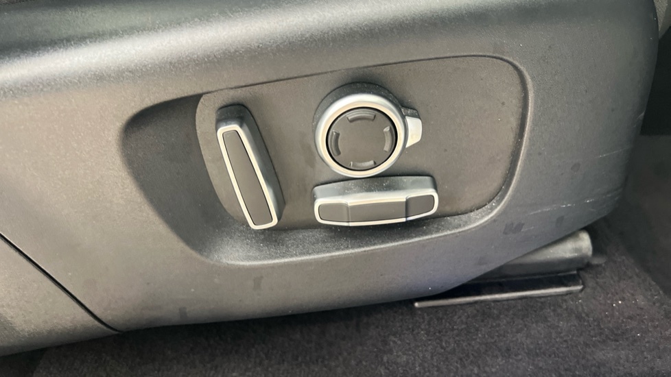 Used Land Rover Discovery Sport 2021 for sale - 77042728: Photo 70