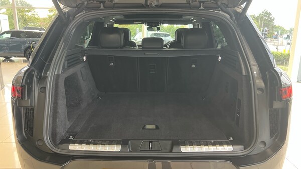 Used Land Rover Range Rover Sport 2024 for sale - 76191183: Photo 10