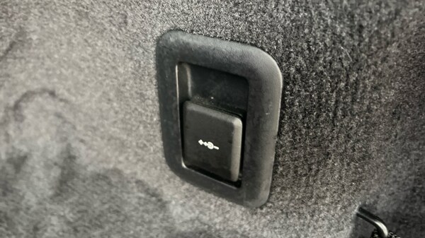 Used Land Rover Range Rover Sport 2024 for sale - 76191183: Photo 96