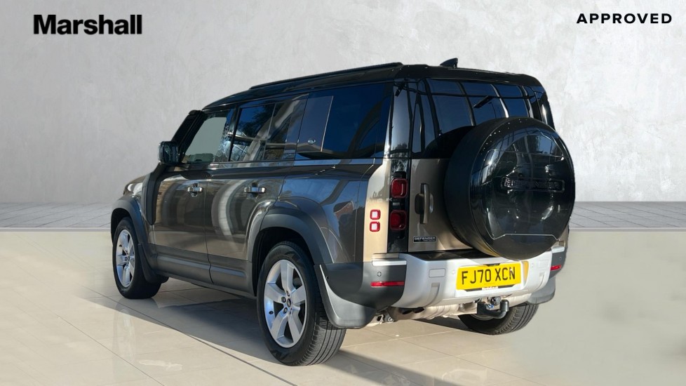 Used Land Rover Defender 2020 for sale - 76338864: Photo 2