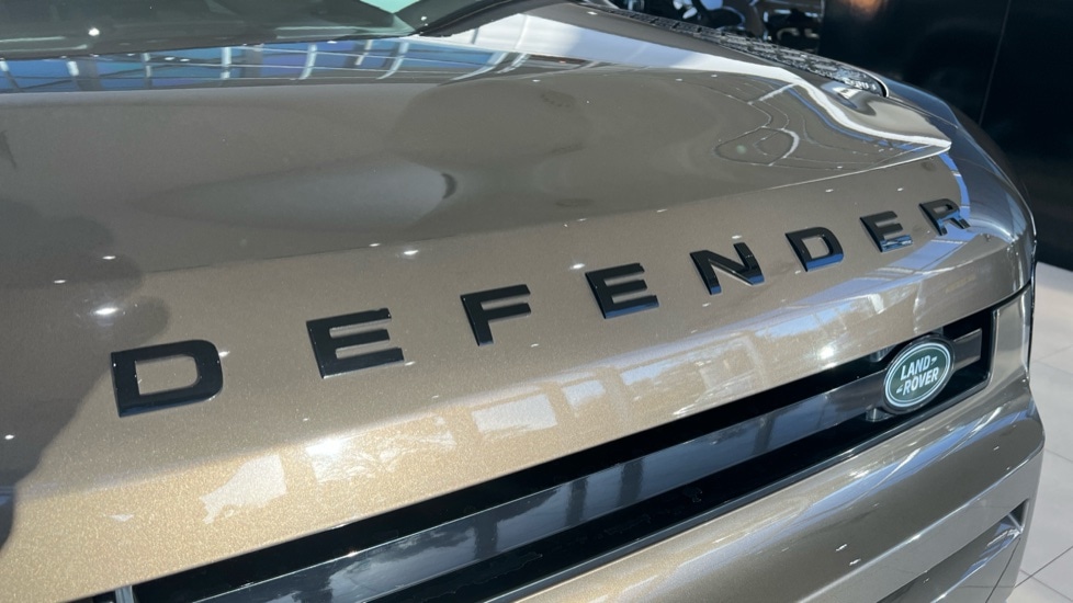 Used Land Rover Defender 2020 for sale - 76338864: Photo 37