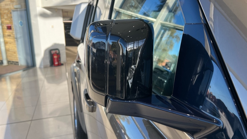 Used Land Rover Defender 2020 for sale - 76338864: Photo 41