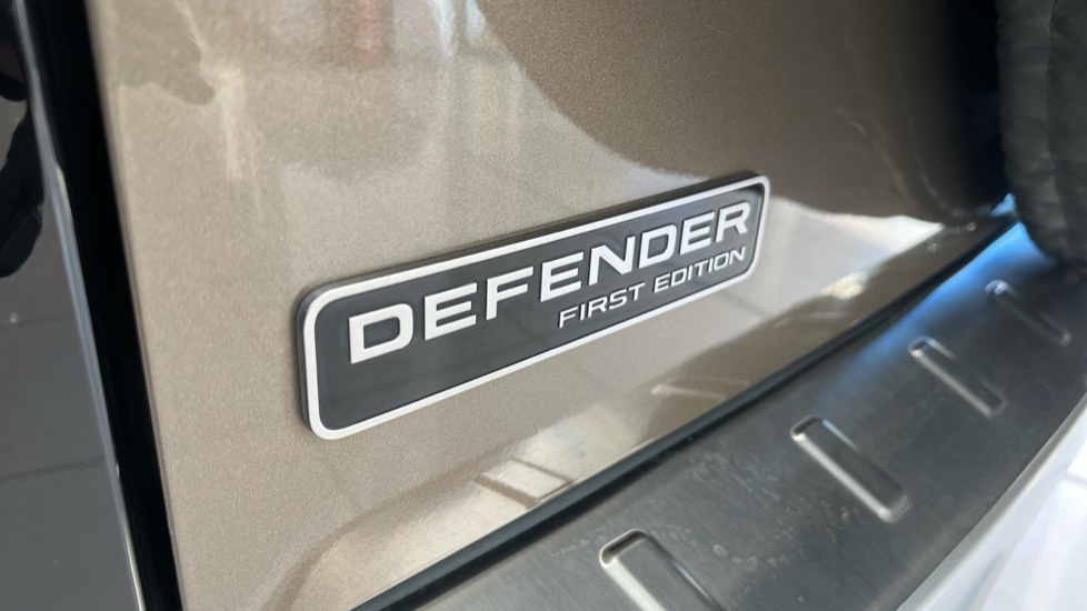 Used Land Rover Defender 2020 for sale - 76338864: Photo 51