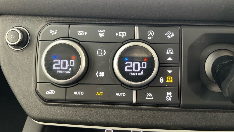 Used Land Rover Defender 2020 for sale - 76338864: Photo 61