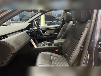 Used Land Rover Discovery Sport 2025 for sale - 76704298: Photo